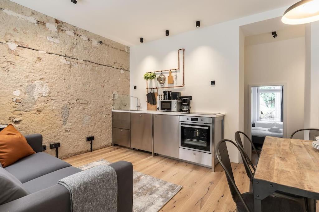 Coolest Apartment In Berlin, Easy Check-In, Industrial Style, Near City Center - Maisonette #2 Buitenkant foto